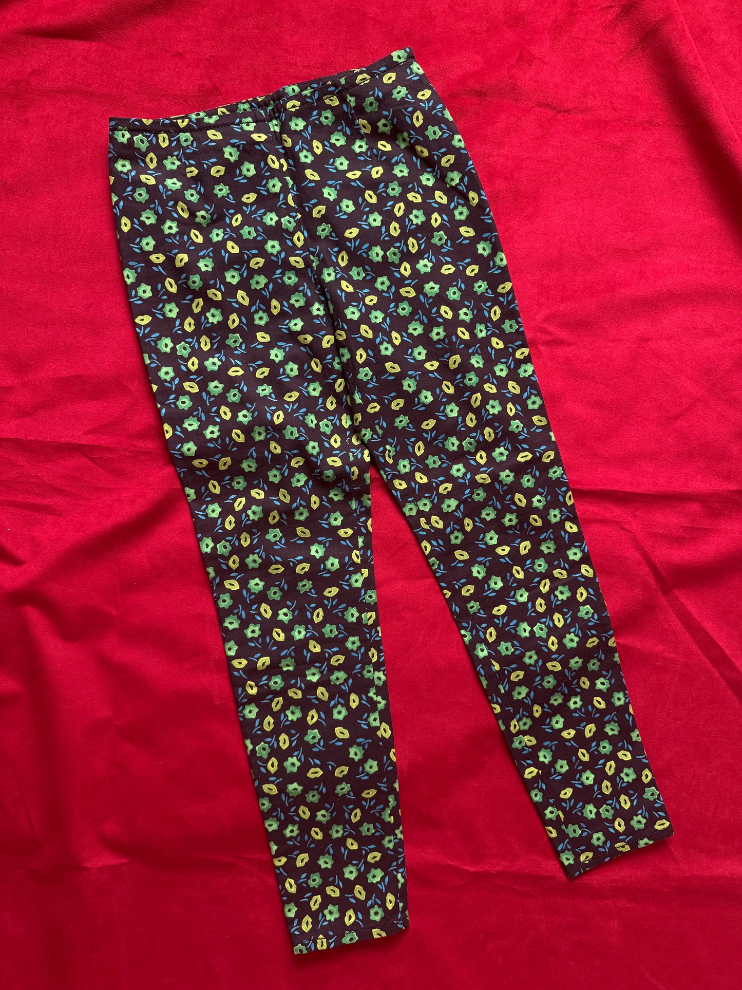 Prada pantaloni floreali