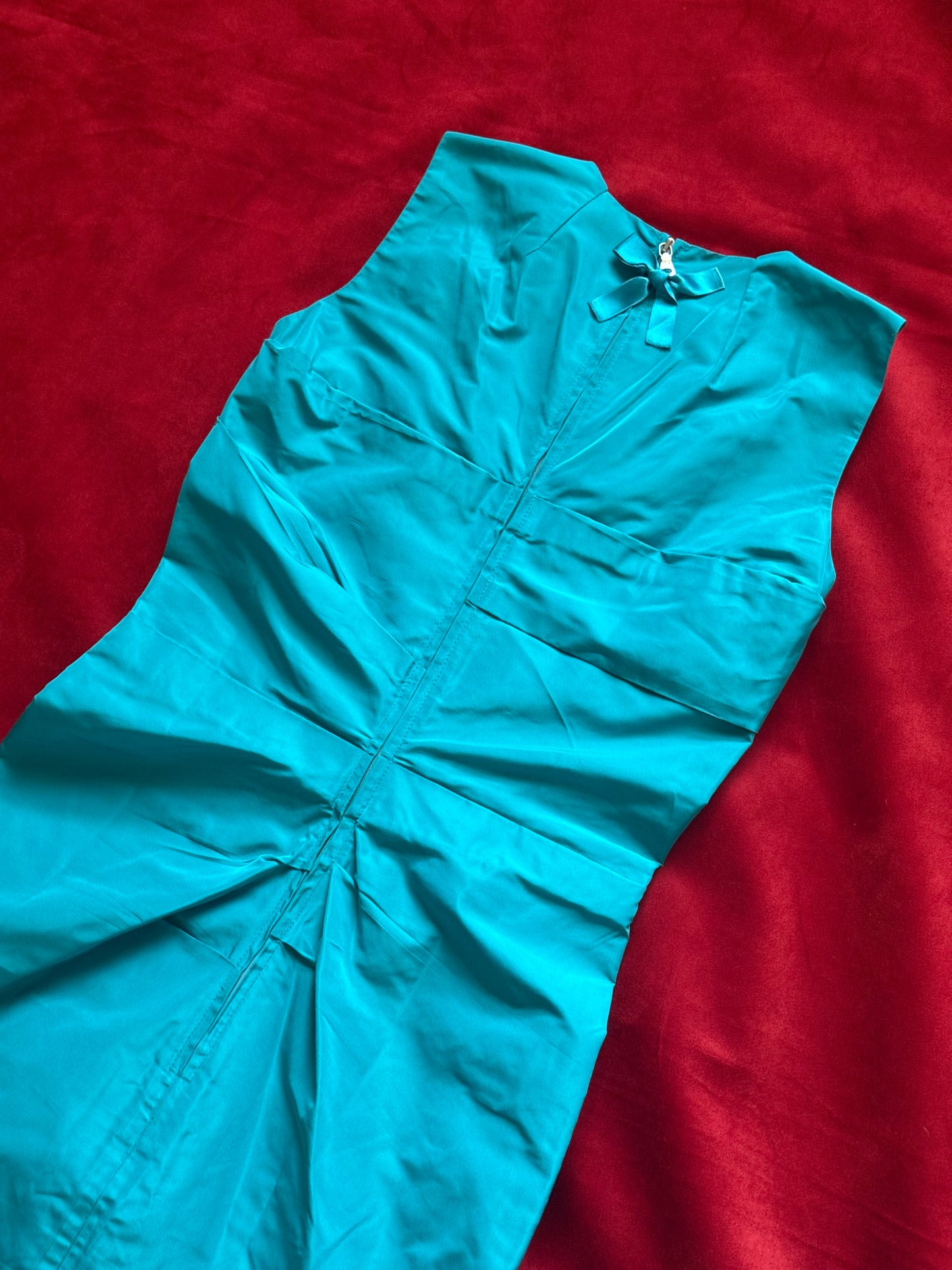 Prada abito cocktail con fiocco