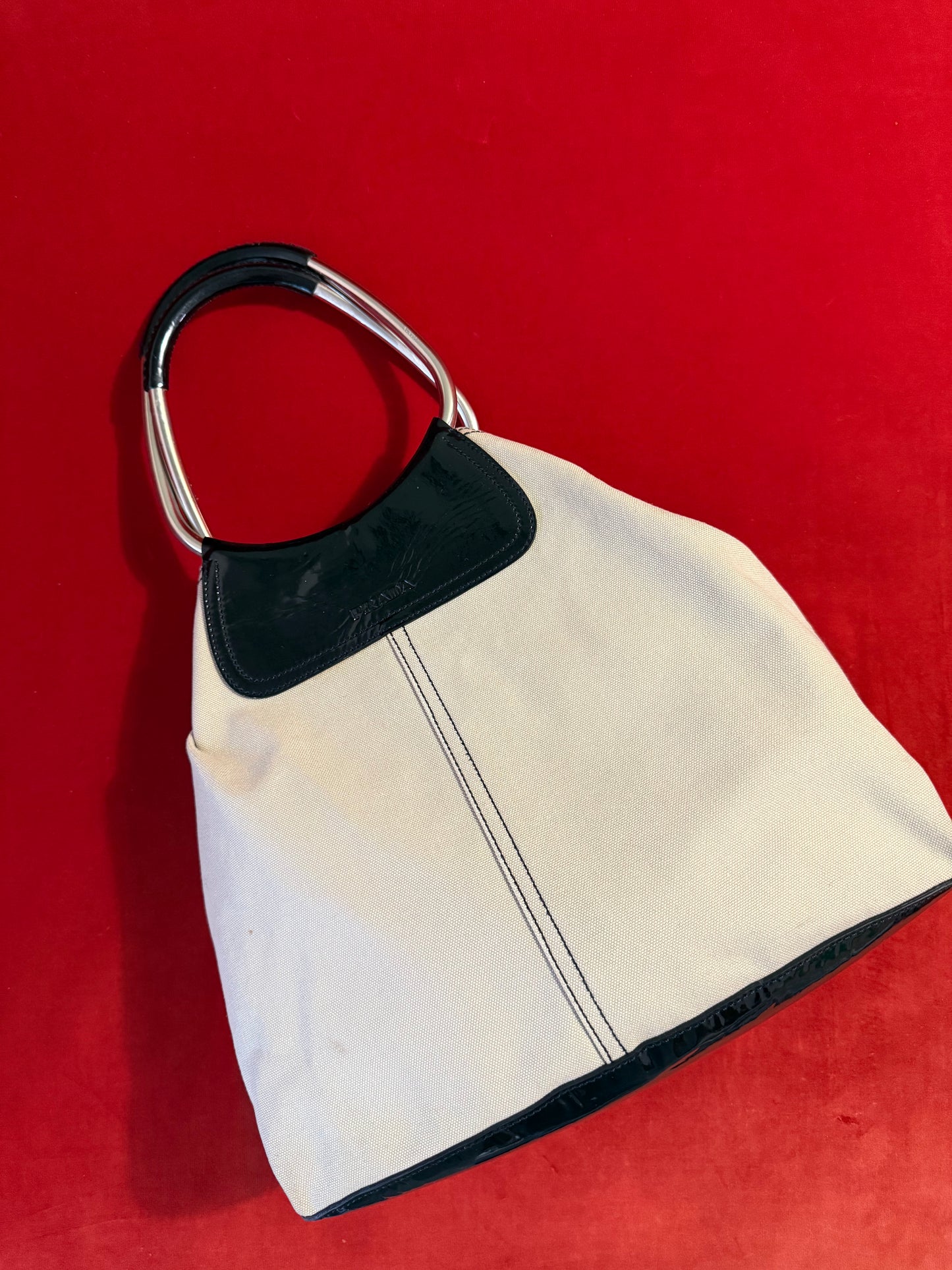 Prada borsa P/E 2003