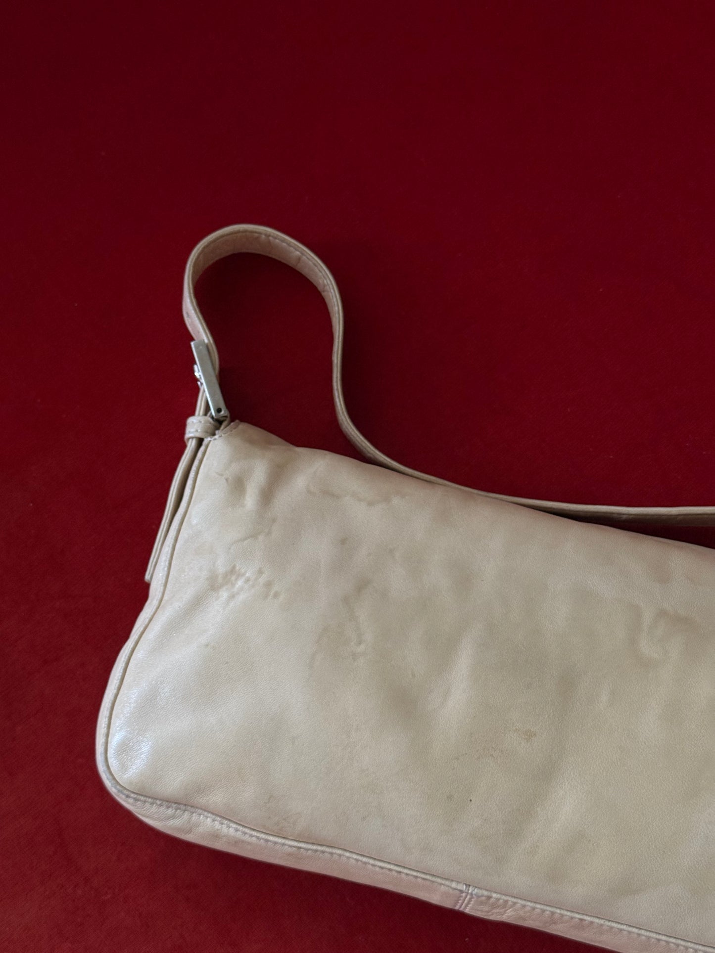 Fendi Baguette fibbia rosa