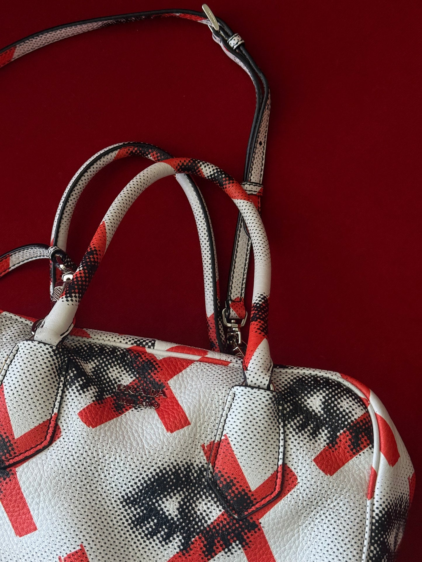 Prada borsa stampa occhi Resort 2016