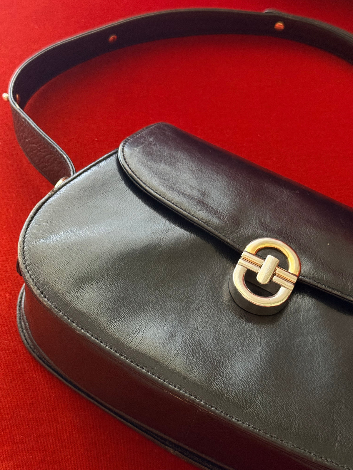 Borsa vintage in pelle blu notte
