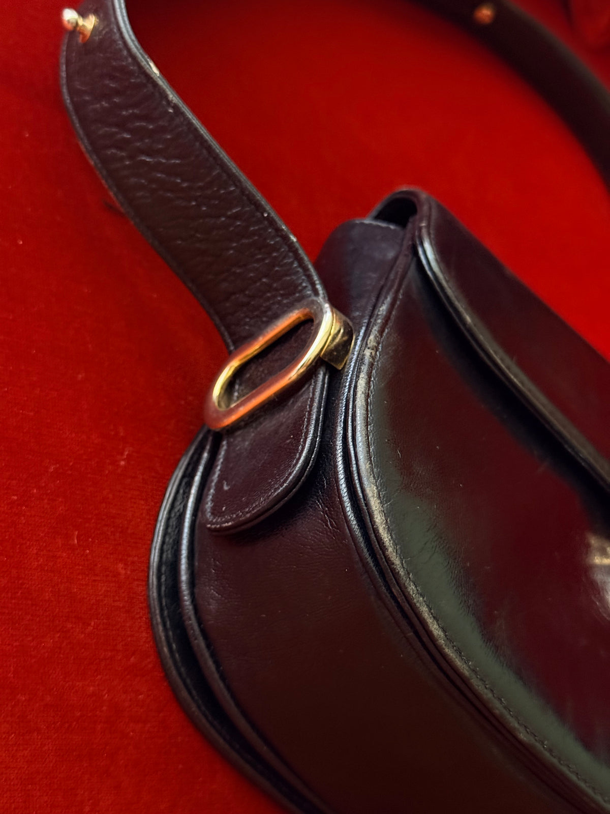 Borsa vintage in pelle blu notte