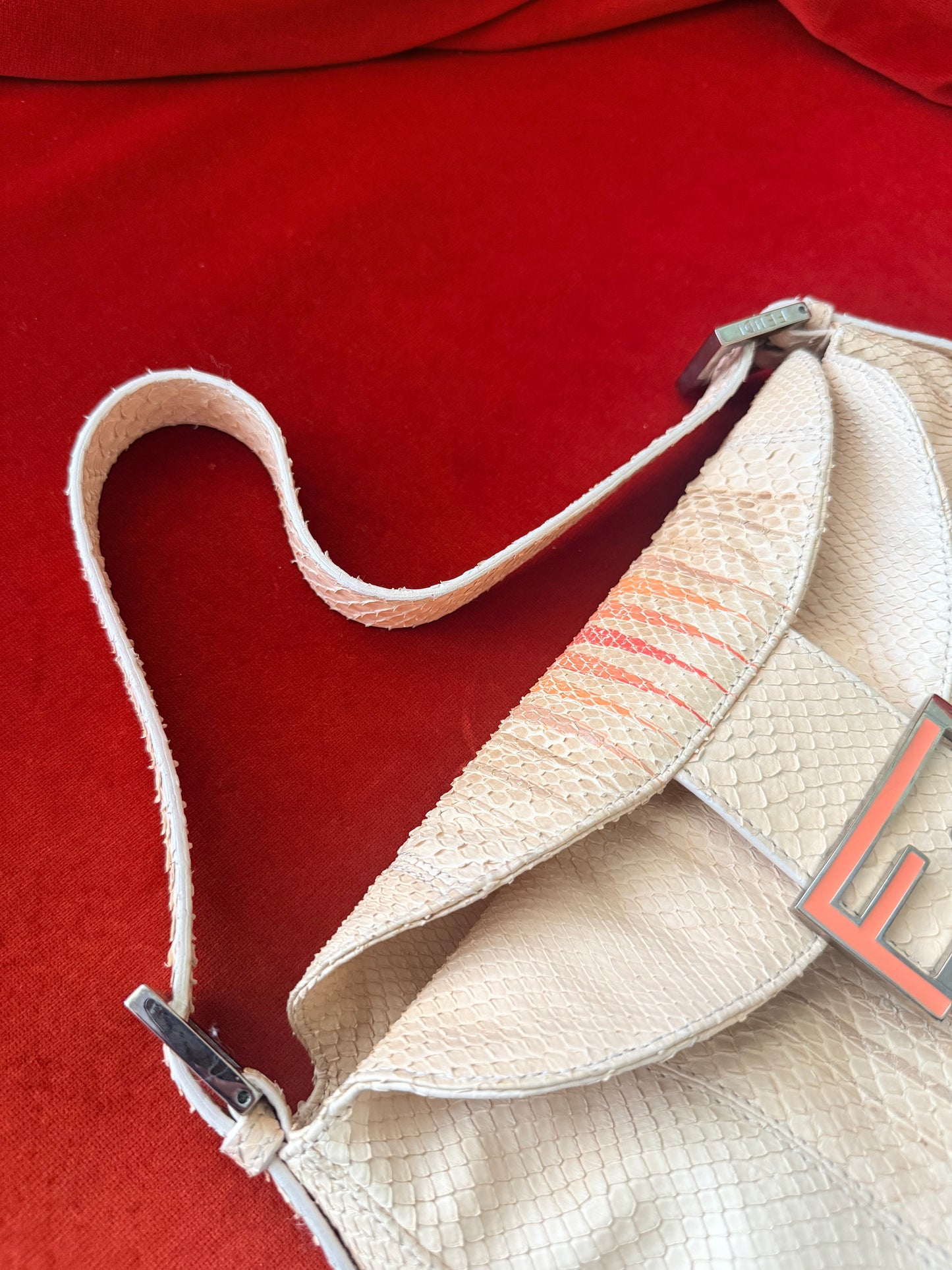 Fendi Baguette pitonata