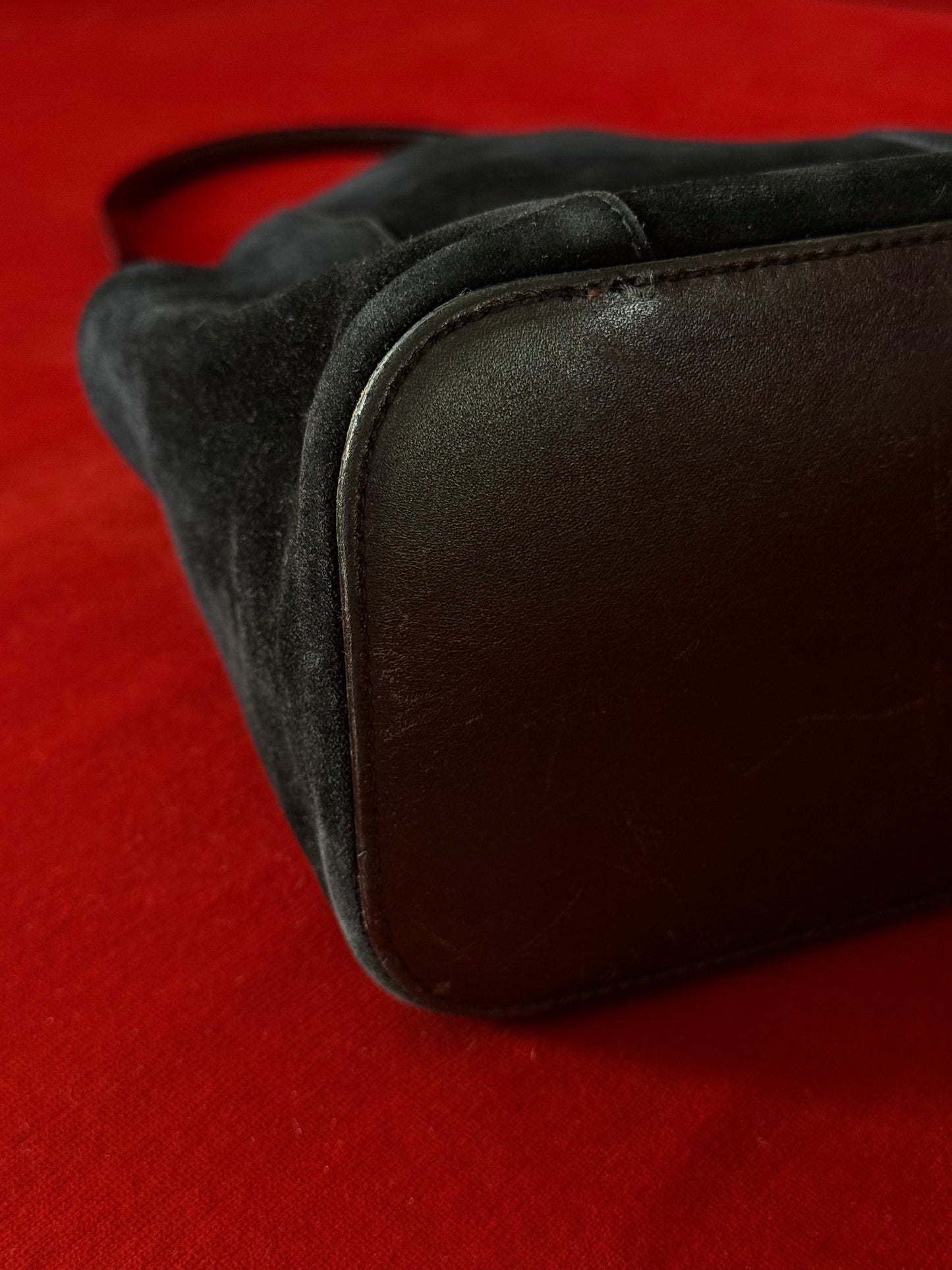 Gucci suede bag F/W 1999