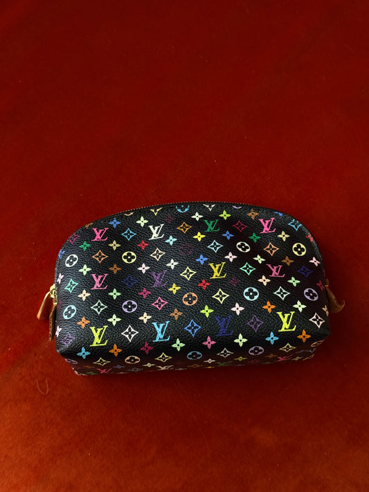Louis Vuitton "Murakami" necessaire con monogram