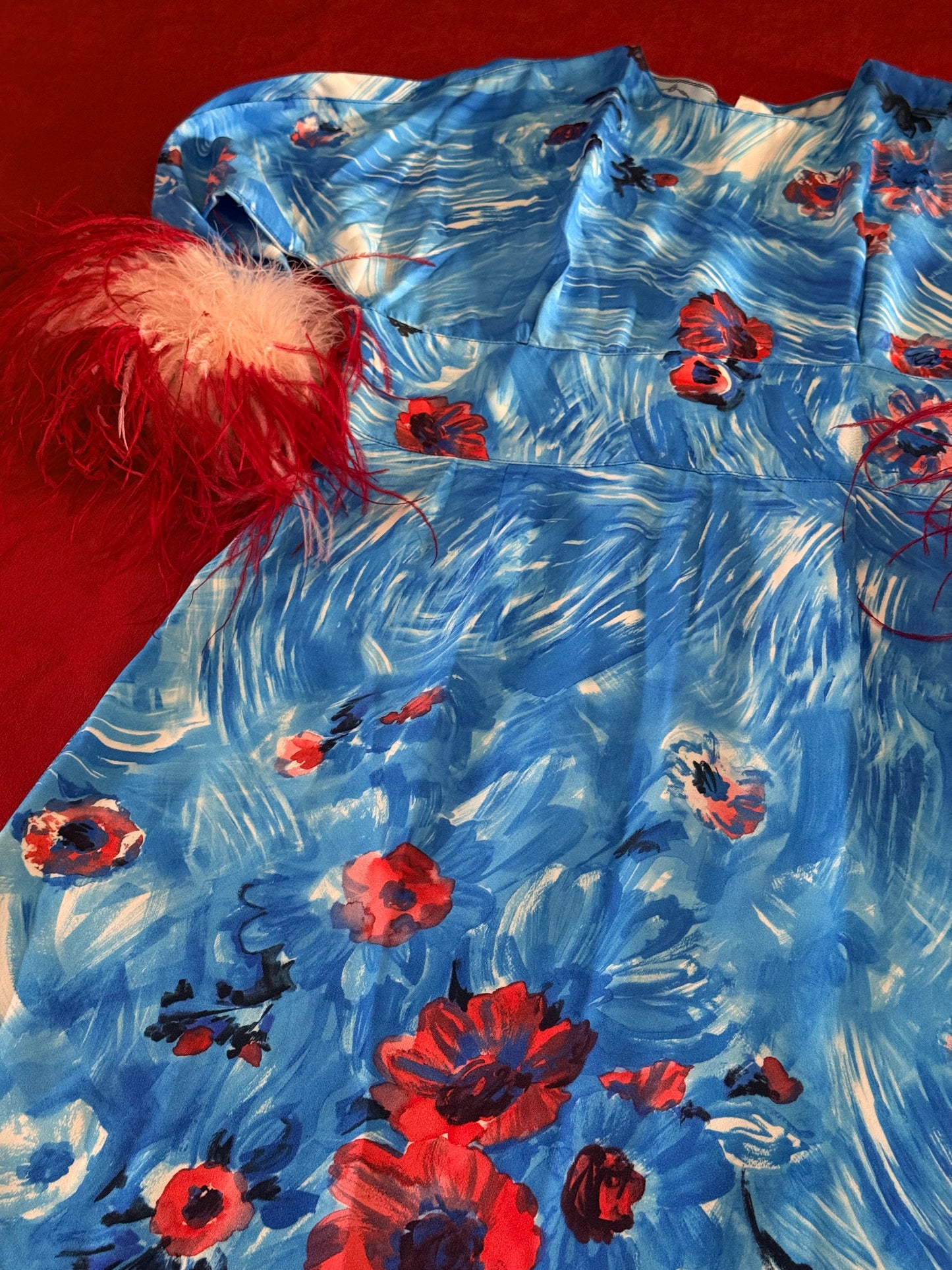 Prada abito stampa con piume A/I 2017