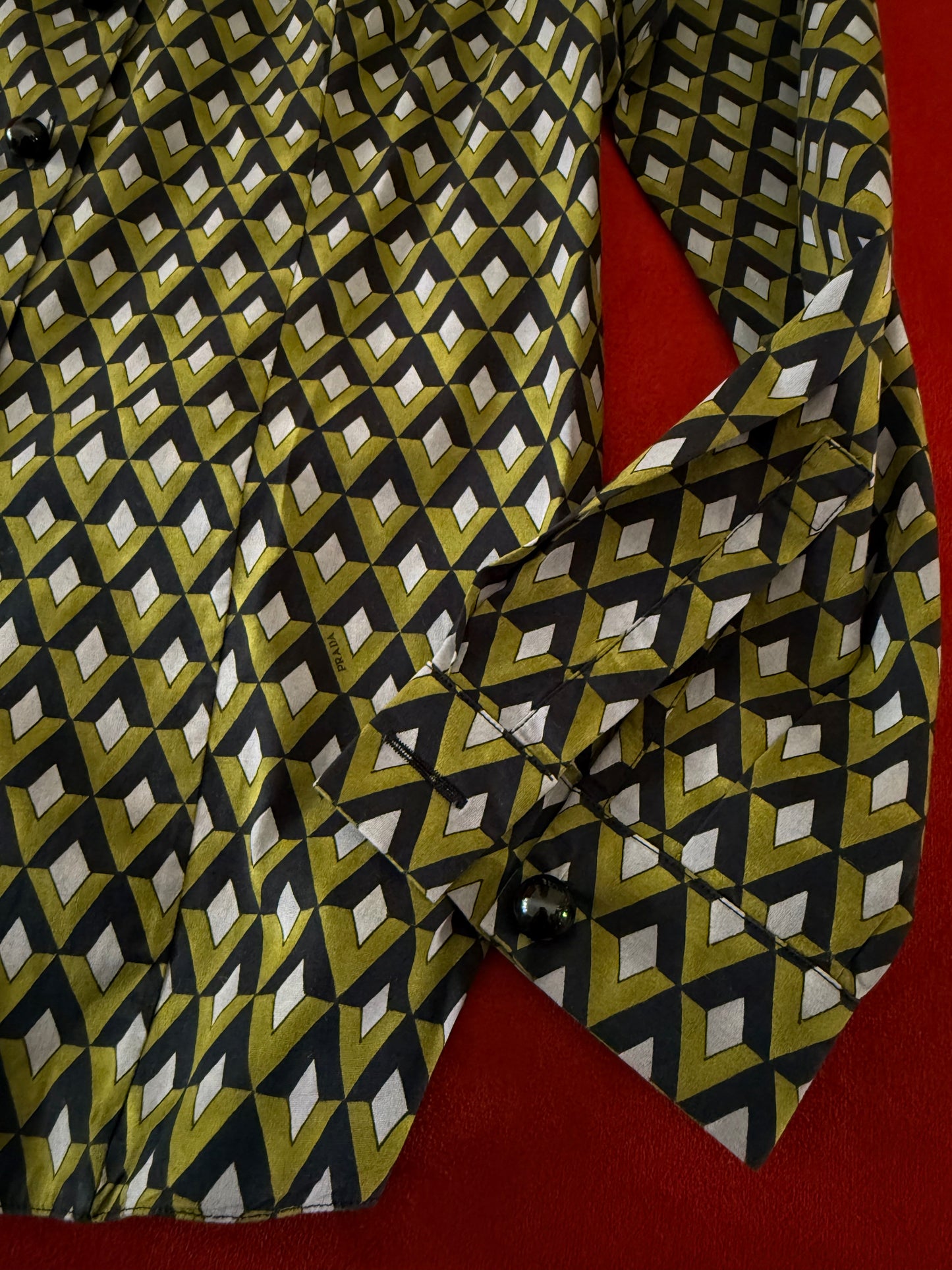Prada camicia geometrica A/I 2012