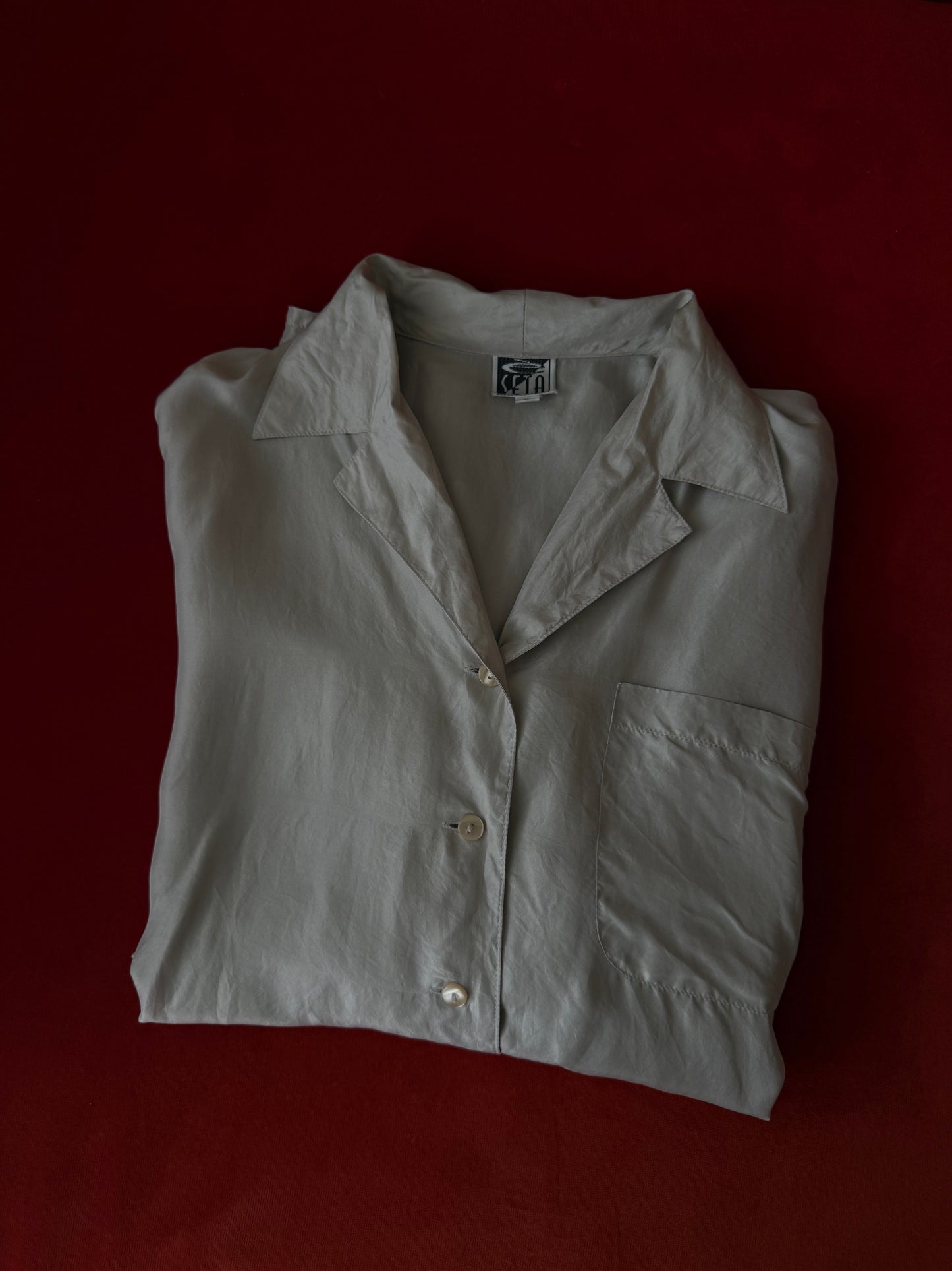 Camicia vintage in seta grigio perla